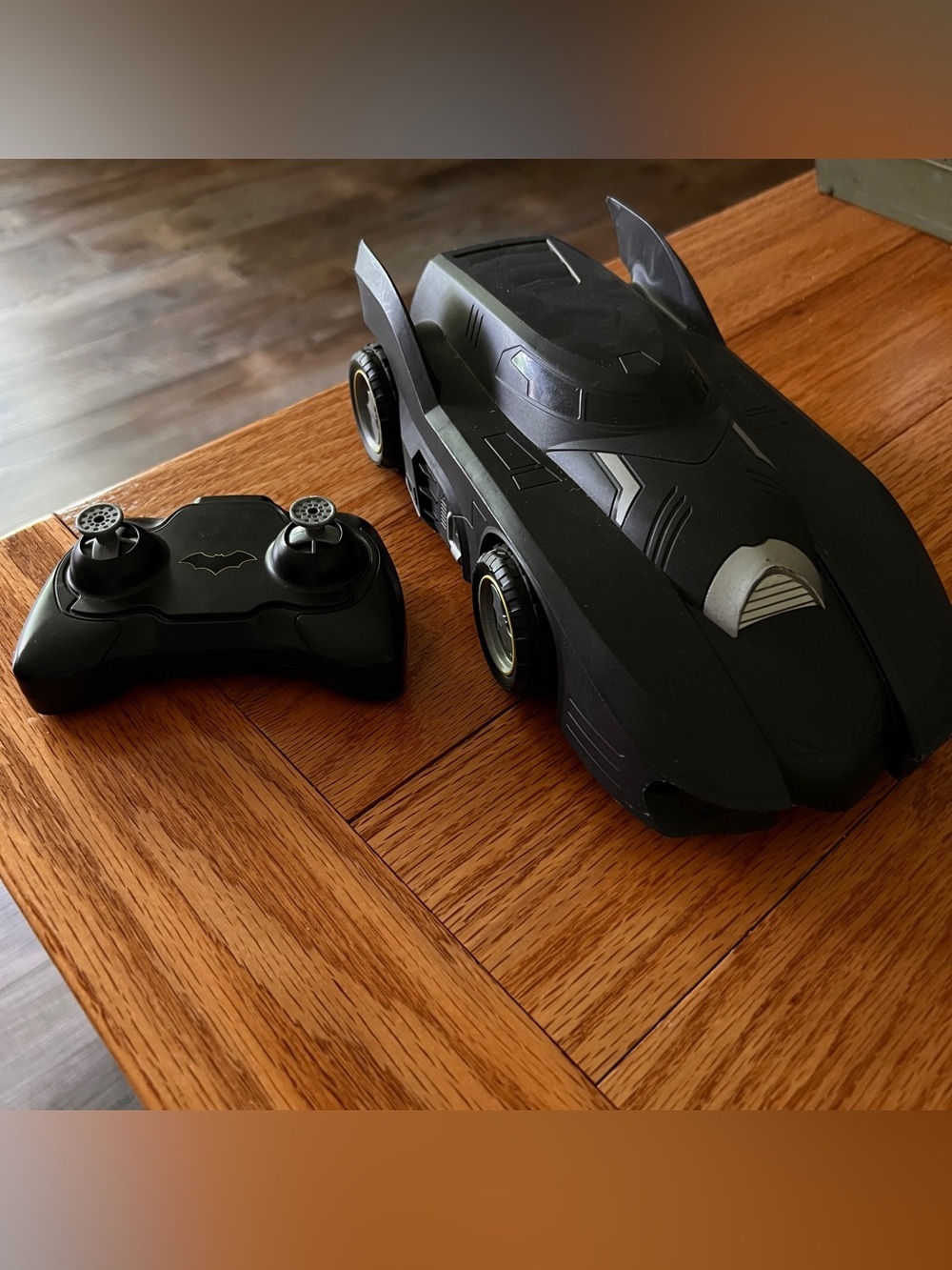 Spin Master Batman Batmobile RC Remote Control Battery Operated Car + Helicopter